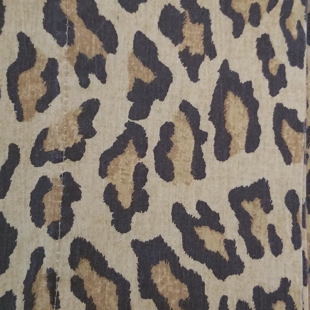 2 Ralph Lauren Standard Pillowcases Leopard New